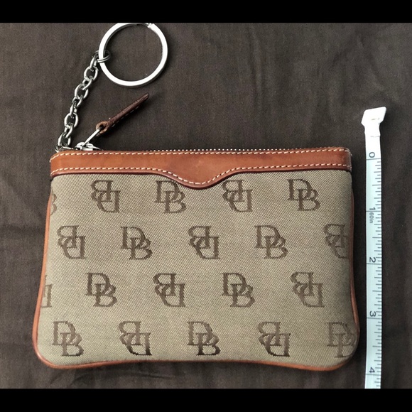 Dooney & Bourke Logo Keychain Wallet - Picture 2 of 4